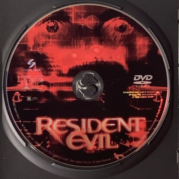 Resident Evil (Special Edition) [DVD 2002] Action, Sci-Fi, Horror, Thriller, EUC - Picture 4 of 5
